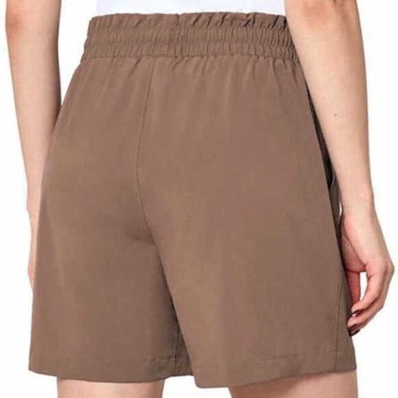 Mondetta Women's Plus Size Mocha Mousse Active Walking Shorts, size XXL - Picture 2 of 5